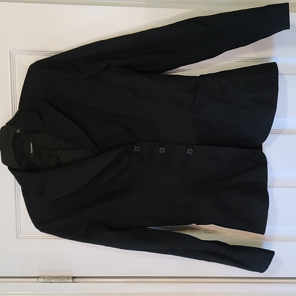 Sz 8 Tahari black jacket